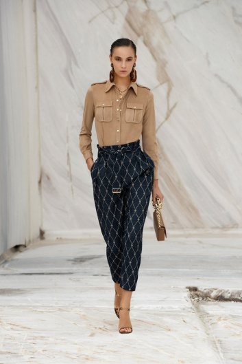 Fotoservizio/SS 2022/WOMEN/SFILATA/ELISABETTA FRANCHI/DP2/6