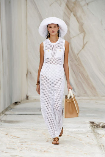 Fotoservizio/SS 2022/WOMEN/SFILATA/ELISABETTA FRANCHI/DP2/10