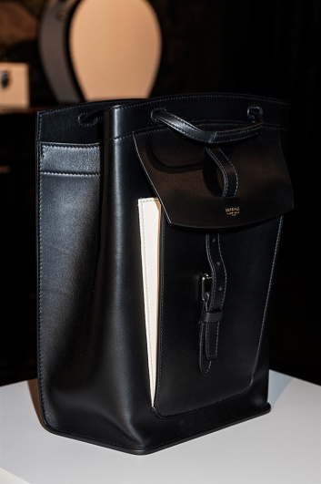 Fotoservizio/SS 2016/WOMEN/BERTONI 1949/DP2/9
