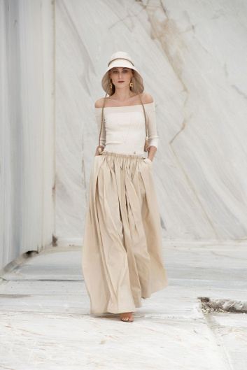 Fotoservizio/SS 2022/WOMEN/SFILATA/ELISABETTA FRANCHI/DP2/41