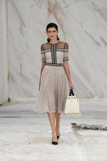 Fotoservizio/SS 2022/WOMEN/SFILATA/ELISABETTA FRANCHI/DP2/32