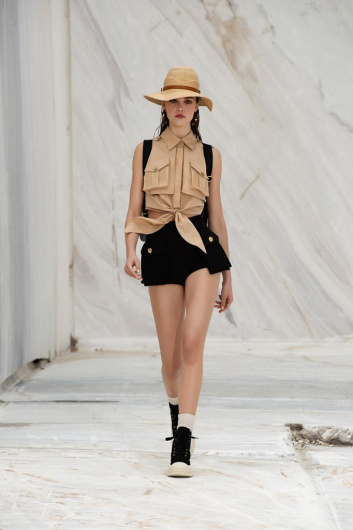 Fotoservizio/SS 2022/WOMEN/SFILATA/ELISABETTA FRANCHI/DP2/46