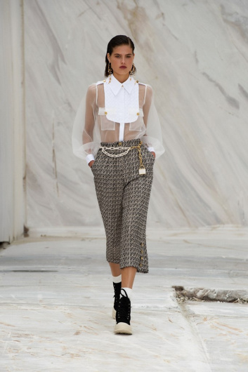 Fotoservizio/SS 2022/WOMEN/SFILATA/ELISABETTA FRANCHI/DP2/43