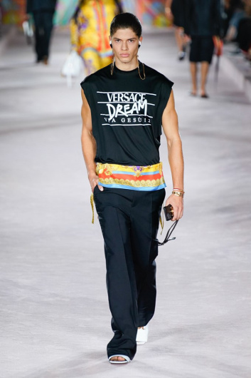 Fotoservizio/SS 2022/WOMEN/SFILATA/VERSACE/DP2/10