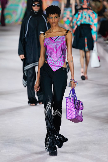 Fotoservizio/SS 2022/WOMEN/SFILATA/VERSACE/DP2/26