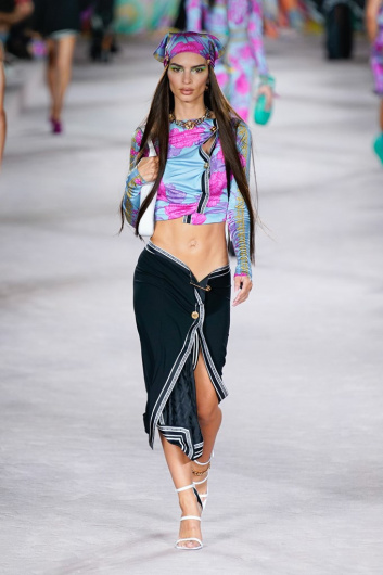 Fotoservizio/SS 2022/WOMEN/SFILATA/VERSACE/DP2/2