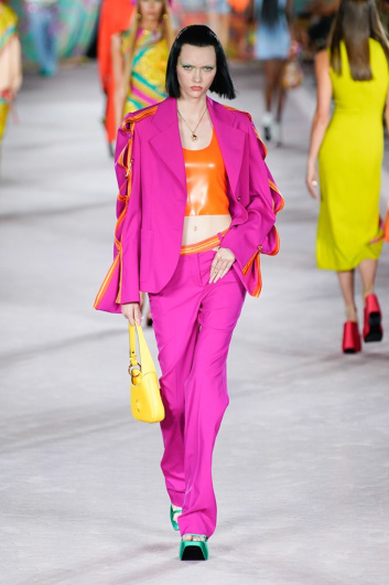 Fotoservizio/SS 2022/WOMEN/SFILATA/VERSACE/DP2/18