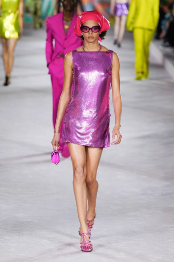 Fotoservizio/SS 2022/WOMEN/SFILATA/VERSACE/DP2/6