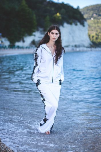 Fotoservizio/SS 2022/WOMEN/PRESENTAZIONE/GIORGIO GRATI/DP2/0