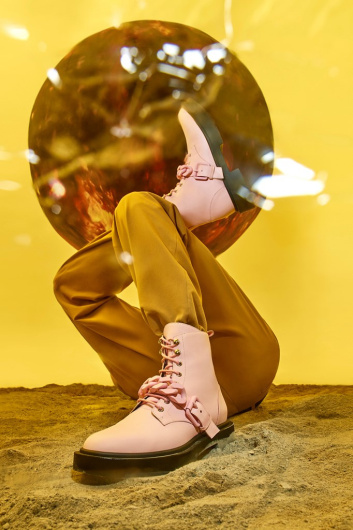 Fotoservizio/SS 2022/WOMEN/PRESENTAZIONE/GIUSEPPE ZANOTTI/DP2/1