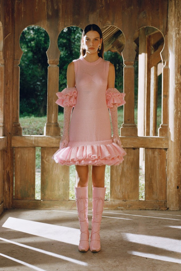 Fotoservizio/SS 2022/WOMEN/PRESENTAZIONE/SARA WONG/DP2/1