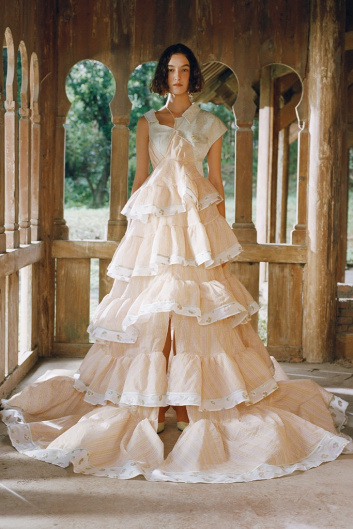 Fotoservizio/SS 2022/WOMEN/PRESENTAZIONE/SARA WONG/DP2/22
