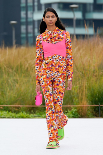 Fotoservizio/SS 2022/WOMEN/SFILATA/MSGM/DP2/7