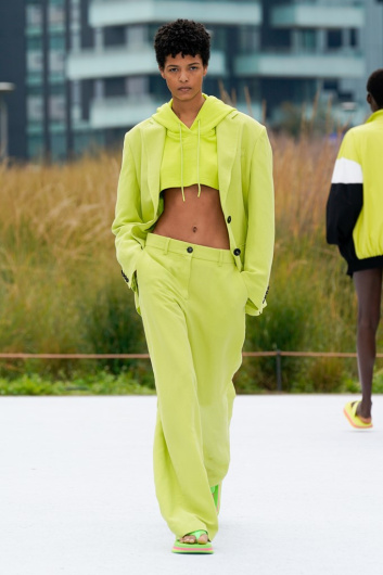 Fotoservizio/SS 2022/WOMEN/SFILATA/MSGM/DP2/0