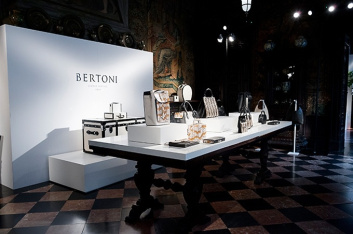 Fotoservizio/SS 2016/WOMEN/BERTONI 1949/DP2/55