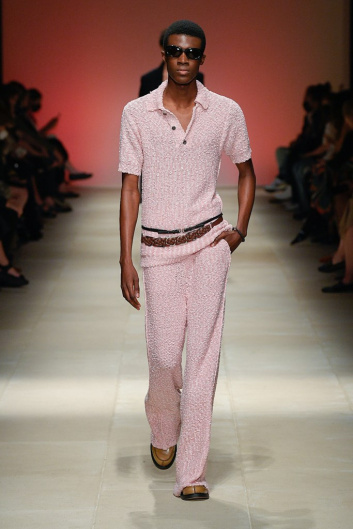 Fotoservizio/SS 2022/WOMEN/SFILATA/SALVATORE FERRAGAMO/DP2/18