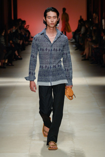 Fotoservizio/SS 2022/WOMEN/SFILATA/SALVATORE FERRAGAMO/DP2/11