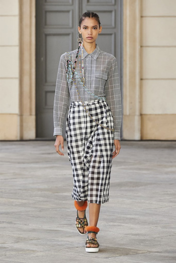 Fotoservizio/SS 2022/WOMEN/SFILATA/CIVIDINI/DP2/5
