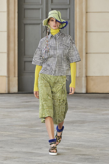 Fotoservizio/SS 2022/WOMEN/SFILATA/CIVIDINI/DP2/2