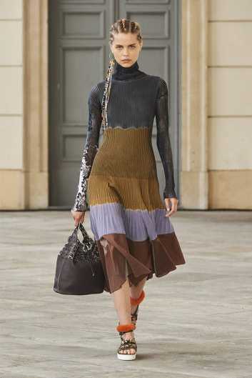 Fotoservizio/SS 2022/WOMEN/SFILATA/CIVIDINI/DP2/25