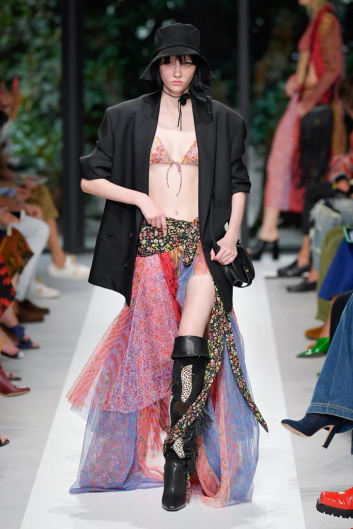 Fotoservizio/SS 2022/WOMEN/SFILATA/PHILOSOPHY DI LORENZO SERAFINI/DP2/5