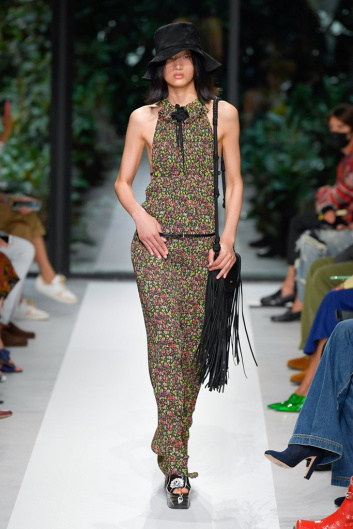 Fotoservizio/SS 2022/WOMEN/SFILATA/PHILOSOPHY DI LORENZO SERAFINI/DP2/8