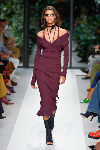 Fotoservizio/SS 2022/WOMEN/SFILATA/PHILOSOPHY DI LORENZO SERAFINI/DP2/9