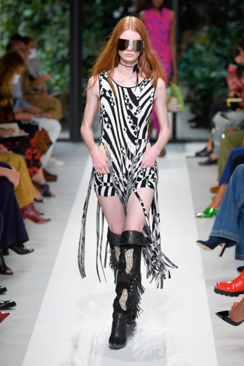 Fotoservizio/SS 2022/WOMEN/SFILATA/PHILOSOPHY DI LORENZO SERAFINI/DP2/10