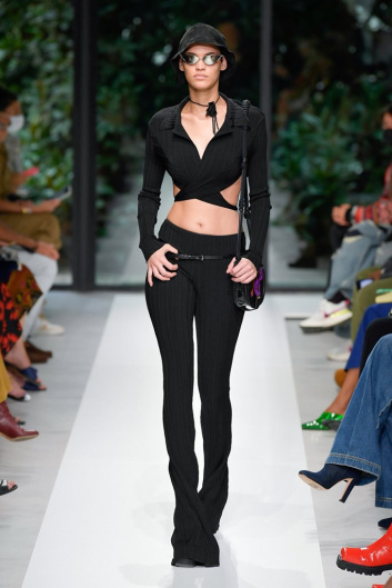 Fotoservizio/SS 2022/WOMEN/SFILATA/PHILOSOPHY DI LORENZO SERAFINI/DP2/30