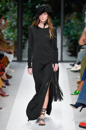 Fotoservizio/SS 2022/WOMEN/SFILATA/PHILOSOPHY DI LORENZO SERAFINI/DP2/24