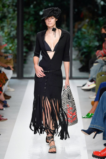 Fotoservizio/SS 2022/WOMEN/SFILATA/PHILOSOPHY DI LORENZO SERAFINI/DP2/26