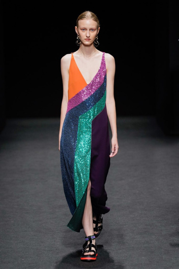 Fotoservizio/SS 2022/WOMEN/SFILATA/SHI.RT BY AQUILANO E RIMONDI/DP2/4
