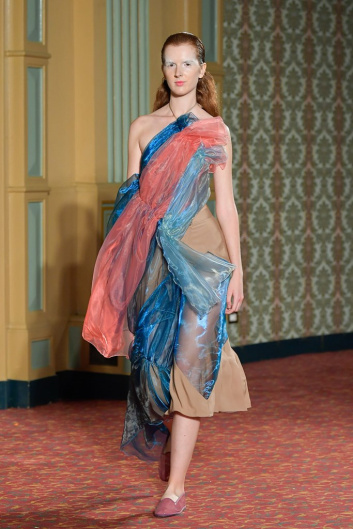Fotoservizio/SS 2022/WOMEN/SFILATA/FRANCESCA LIBERATORE/DP2/10