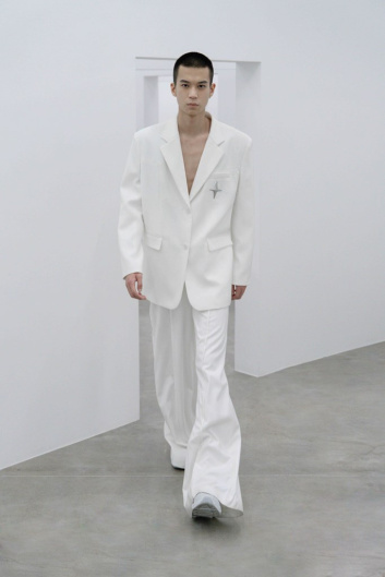 Fotoservizio/SS 2022/WOMEN/SFILATA/ANNAKIKI/DP2/13