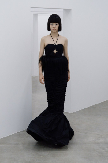 Fotoservizio/SS 2022/WOMEN/SFILATA/ANNAKIKI/DP2/10