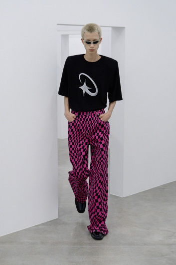 Fotoservizio/SS 2022/WOMEN/SFILATA/ANNAKIKI/DP2/27