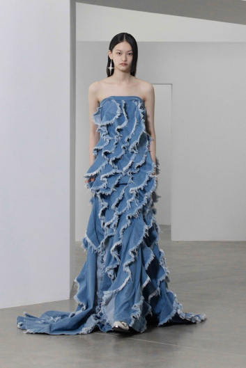 Fotoservizio/SS 2022/WOMEN/SFILATA/ANNAKIKI/DP2/22