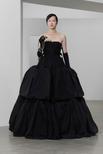 Fotoservizio/SS 2022/WOMEN/SFILATA/ANNAKIKI/DP2/44