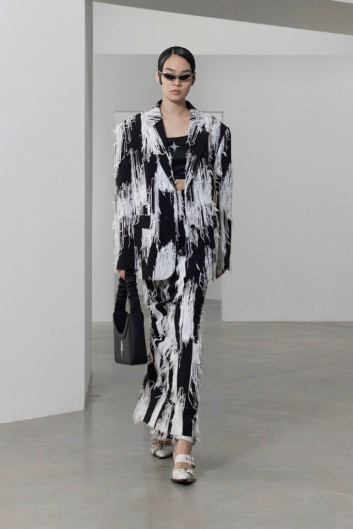 Fotoservizio/SS 2022/WOMEN/SFILATA/ANNAKIKI/DP2/39