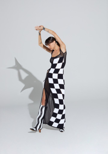 Fotoservizio/SS 2022/WOMEN/PRESENTAZIONE/SSHEENA/DP2/2