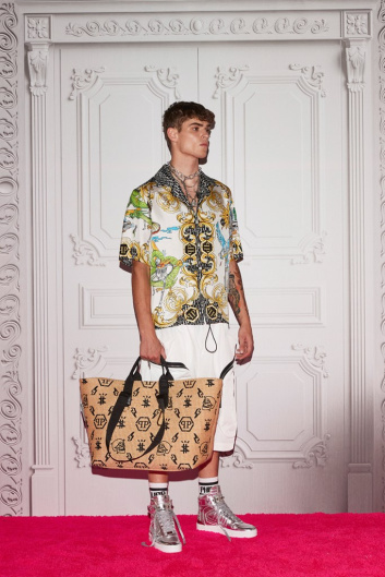 Fotoservizio/SS 2022/WOMEN/SFILATA/PHILIPP PLEIN/DP2/19