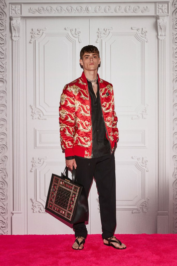 Fotoservizio/SS 2022/WOMEN/SFILATA/PHILIPP PLEIN/DP2/42