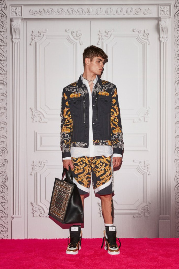 Fotoservizio/SS 2022/WOMEN/SFILATA/PHILIPP PLEIN/DP2/44