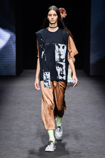 Fotoservizio/SS 2022/WOMEN/SFILATA/ALEXANDRA MOURA/DP2/15