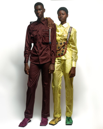 Fotoservizio/SS 2022/WOMEN/SFILATA/MAXIVIVE/DP2/2