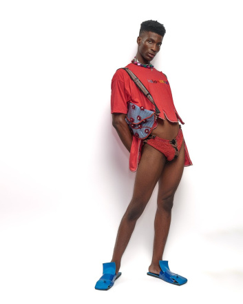 Fotoservizio/SS 2022/WOMEN/SFILATA/MAXIVIVE/DP2/22