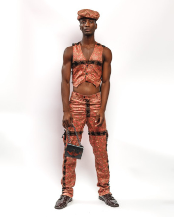 Fotoservizio/SS 2022/WOMEN/SFILATA/MAXIVIVE/DP2/36