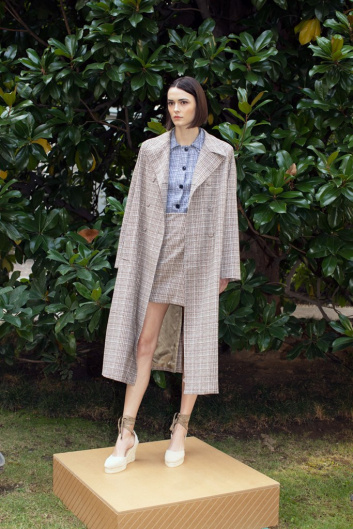 Fotoservizio/SS 2022/WOMEN/PRESENTAZIONE/BORBONESE/DP2/16