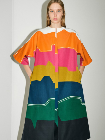 Fotoservizio/SS 2022/WOMEN/PRESENTAZIONE/MILA SCHÖN/DP2/16