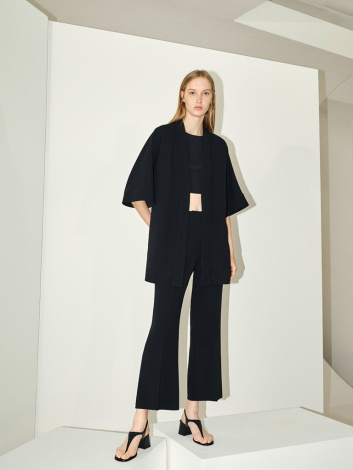 Fotoservizio/SS 2022/WOMEN/PRESENTAZIONE/MILA SCHÖN/DP2/14